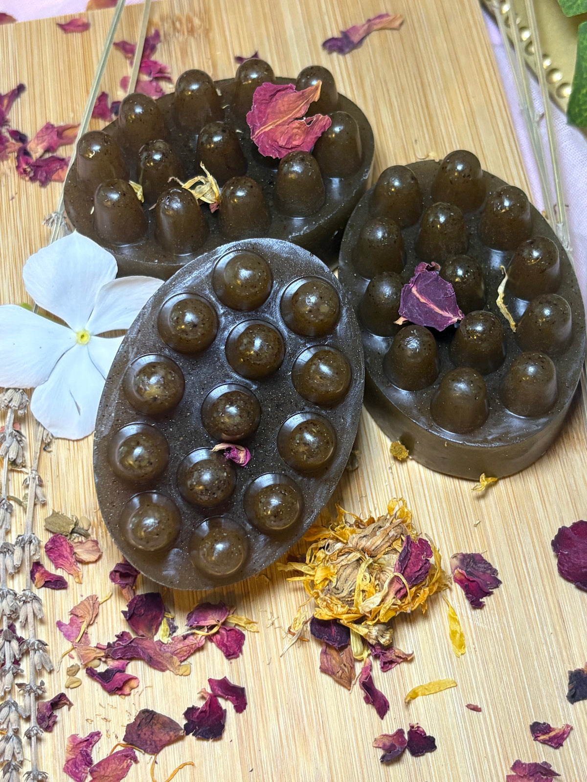 Crown Cleansing Scalp Bar – Herbal Deep Clean